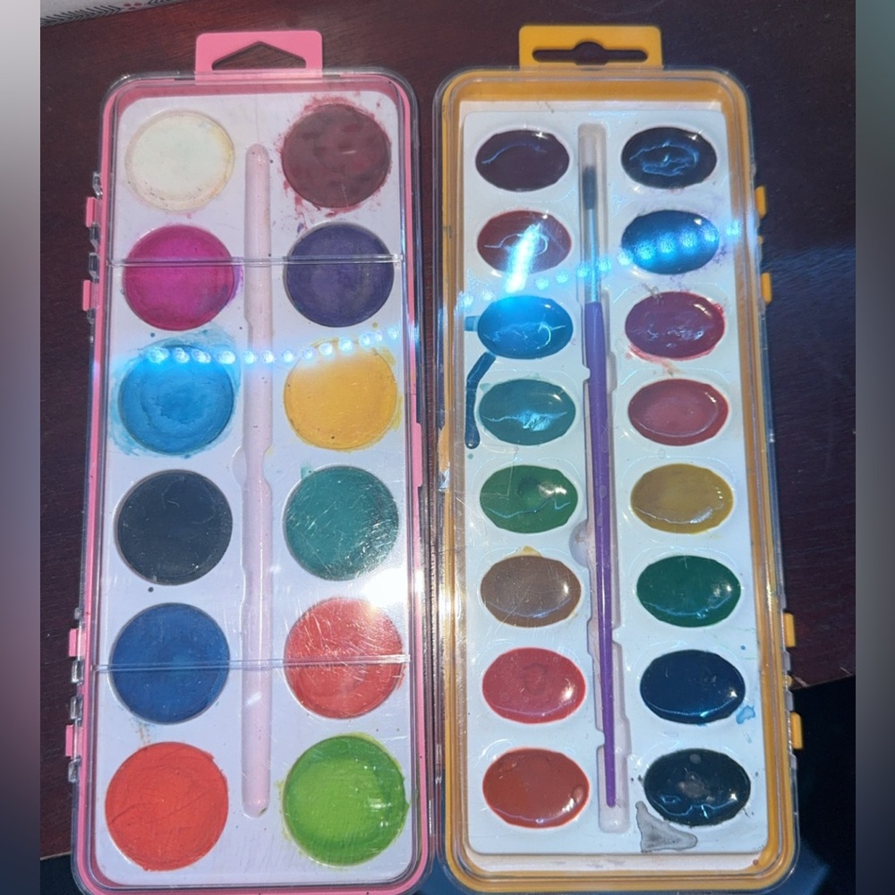 Paint palettes